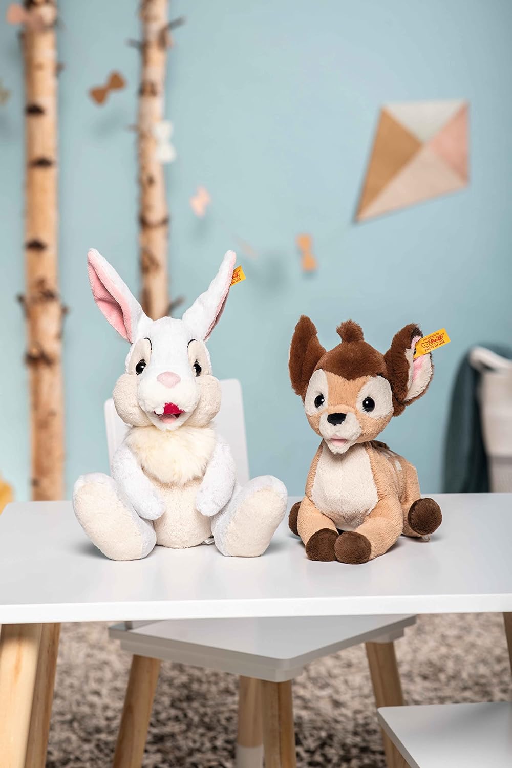 Steiff Klopfer Hase sitzend Disney - 21cm Kuscheltier für Babys - weich & waschbar - bunt (024627),