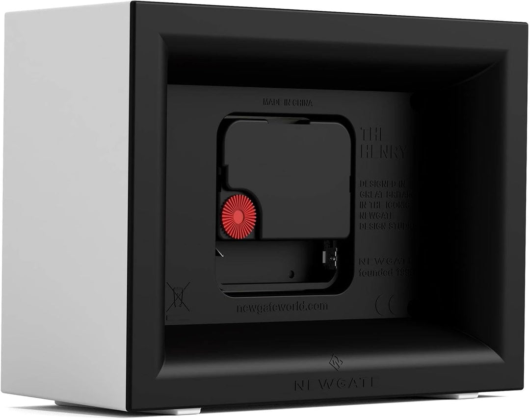 NEWGATE® Henry Schreibtisch Uhr | Zeitgenössisches rechteckiges Design | Weiss | Leicht lesbare nunb