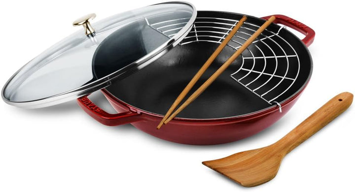 STAUB Wok aus Gusseisen, 30cm, inkl. Glasdeckel, Induktionsgeeignet, Grenadine-rot