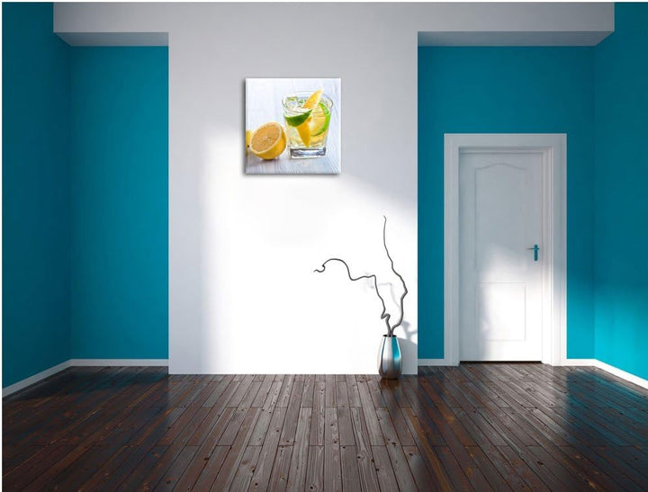 Pixxprint Gin Tonic Shot mit Zitronen als Leinwandbild/Grösse: 70x70 cm/Wandbild/Kunstdruck/fertig b