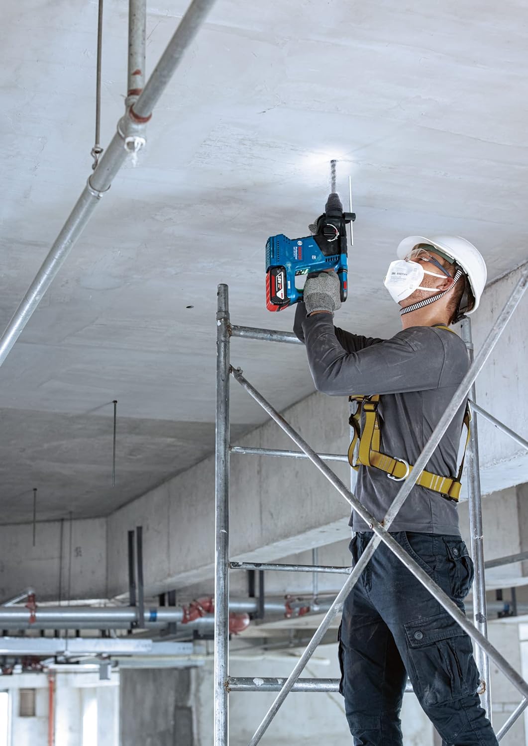 Bosch Professional 18V System Akku-Bohrhammer GBH 18V-24 C (mit SDS plus, ohne Akkus und Ladegerät,