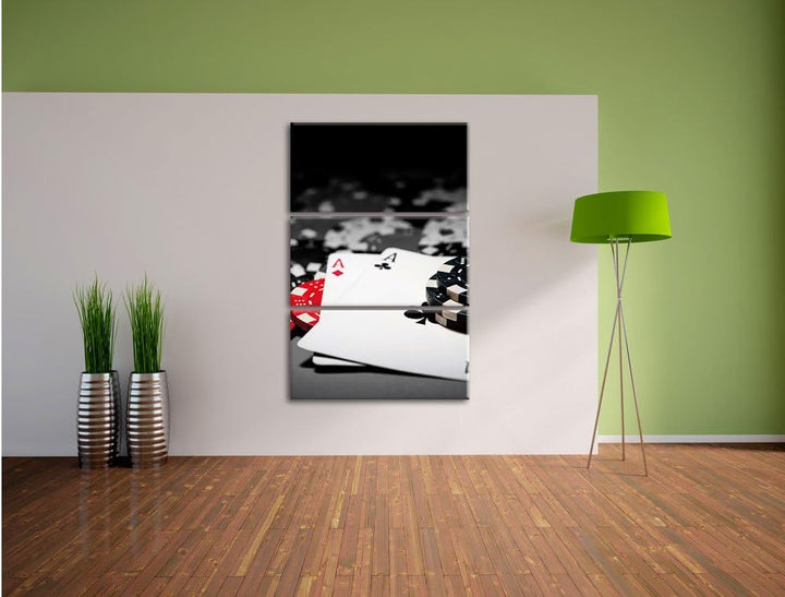 Pixxprint Spielkarten auf Pokertisch als Leinwandbild 3 teilig/Grösse: 3 Teilig (120x80) / Wandbild/