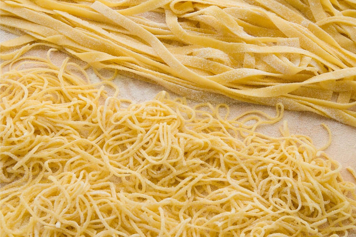 Eppicotispai Buchenholz Chitarra zur Herstellung von hausgemachten Spaghetti und Fettuccine in Gesch