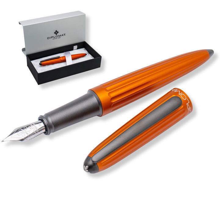 Diplomat D40302028 Aero Füllfederhalter Orange, 1 Stück (1er Pack)