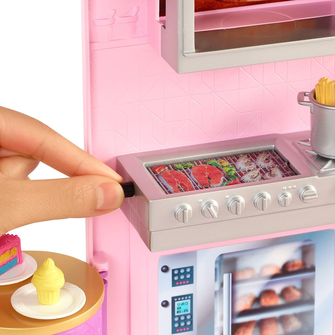Barbie HBB91 - Cook'n Grill Restaurant Spielset, mit Köchin Puppe, Freundin und kleinem Mädchen, auf