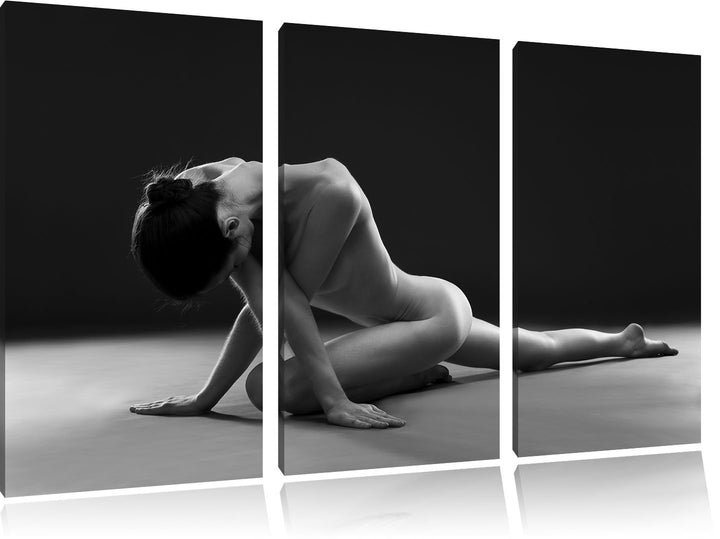 Pixxprint Schöne sexy Frau Macht Yoga als Leinwandbild/Grösse: 3 Teilig (120x80 cm) cm/Wandbild/Kuns