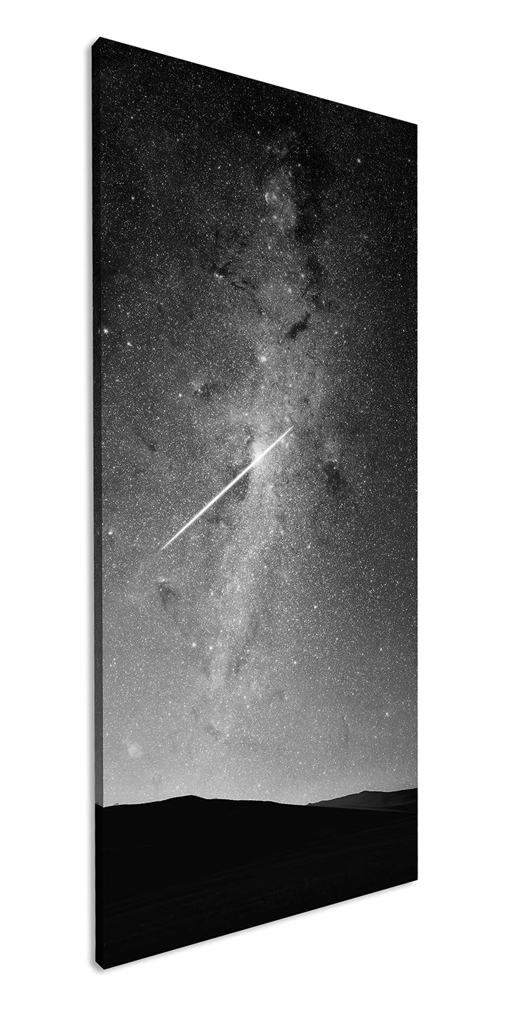 ein fallender Stern am Himmel Panorama 100x50 cm Effekt: Schwarz/Weiss als Leinwandbild, Motiv ferti