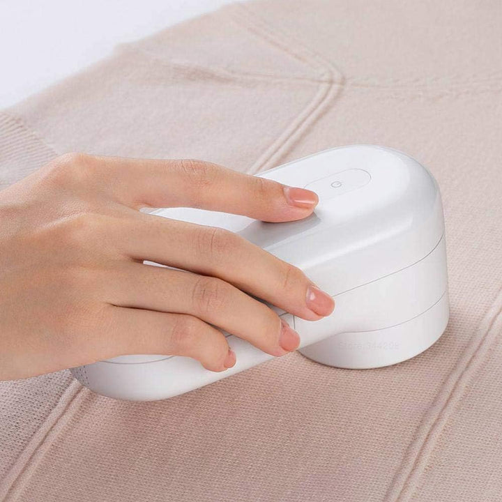 Premium Fusselrasierer Elektrisch mit Fusselbürste zum Entfernen von Tierhaare an Kleidung, Sofa, Te