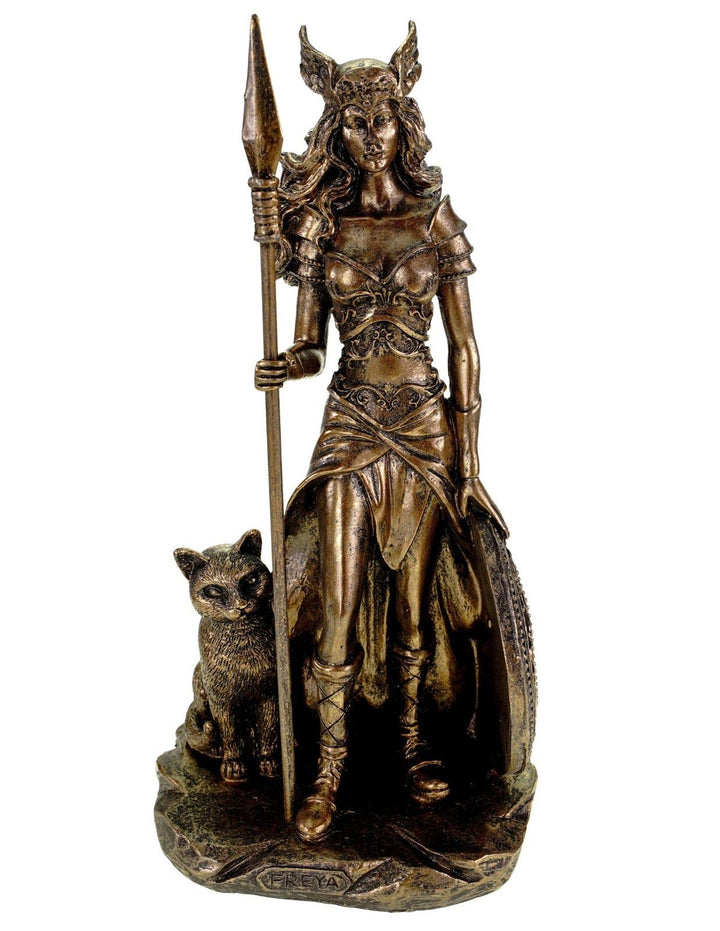 Kremers Schatzkiste germanische Göttin Freya in Rüstung mit Speer und Schild und Wildkatze Figur Odi