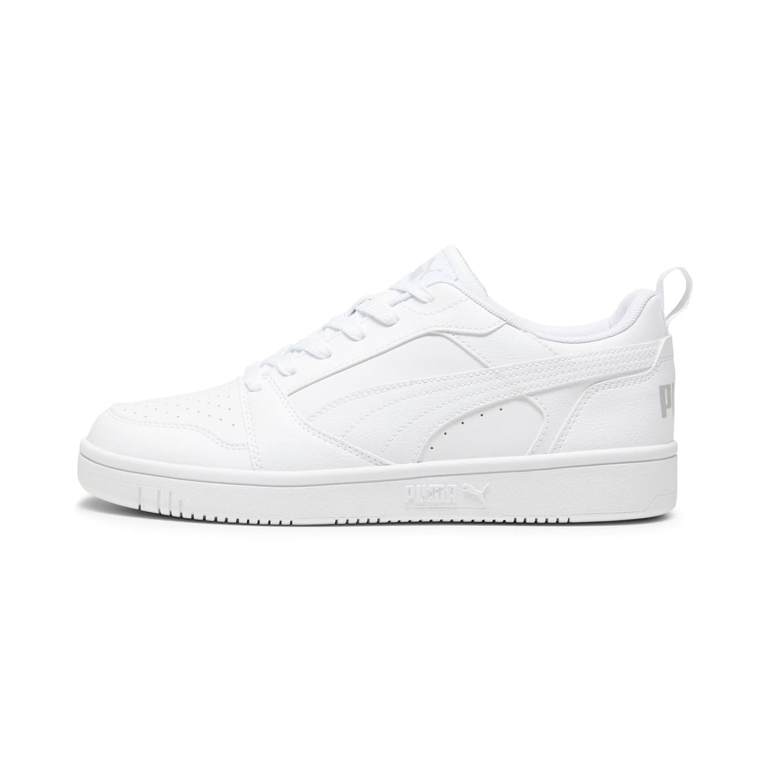 PUMA Herren Rebound V6 Low Leichtathletik-Schuh 42 EU Puma White Cool Light Gray, 42 EU Puma White C