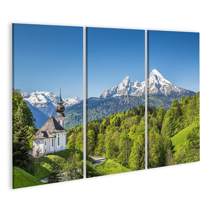 islandburner Bild auf Leinwand Schöne Berglandschaft In Den Bayerischen Alpen Mit Wallfahrtskirche M