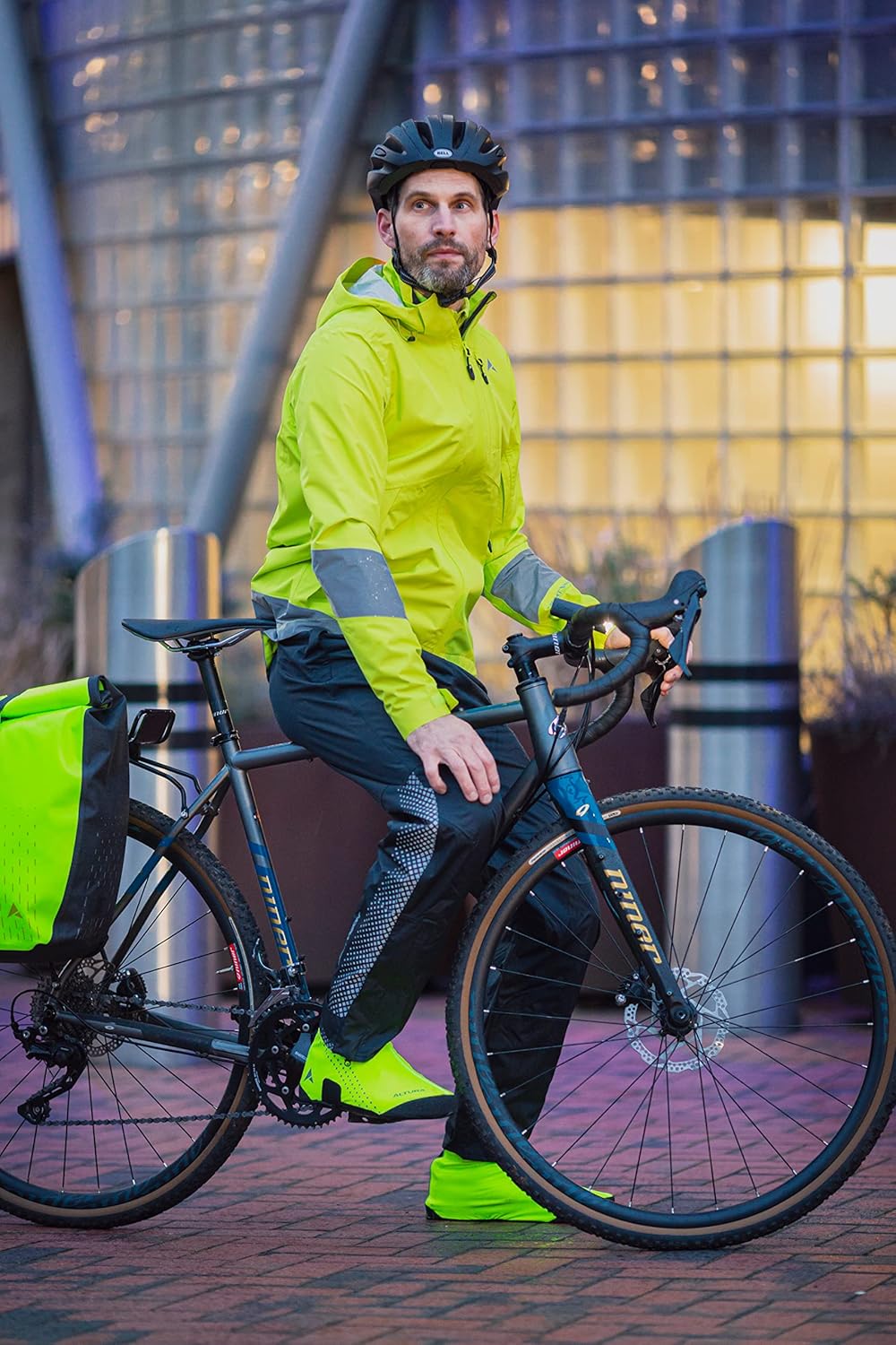 Altura Herren Typhoon Radjacke, wasserdicht, reflektierend, Schwarz – Grösse M Schwarz M, Schwarz M