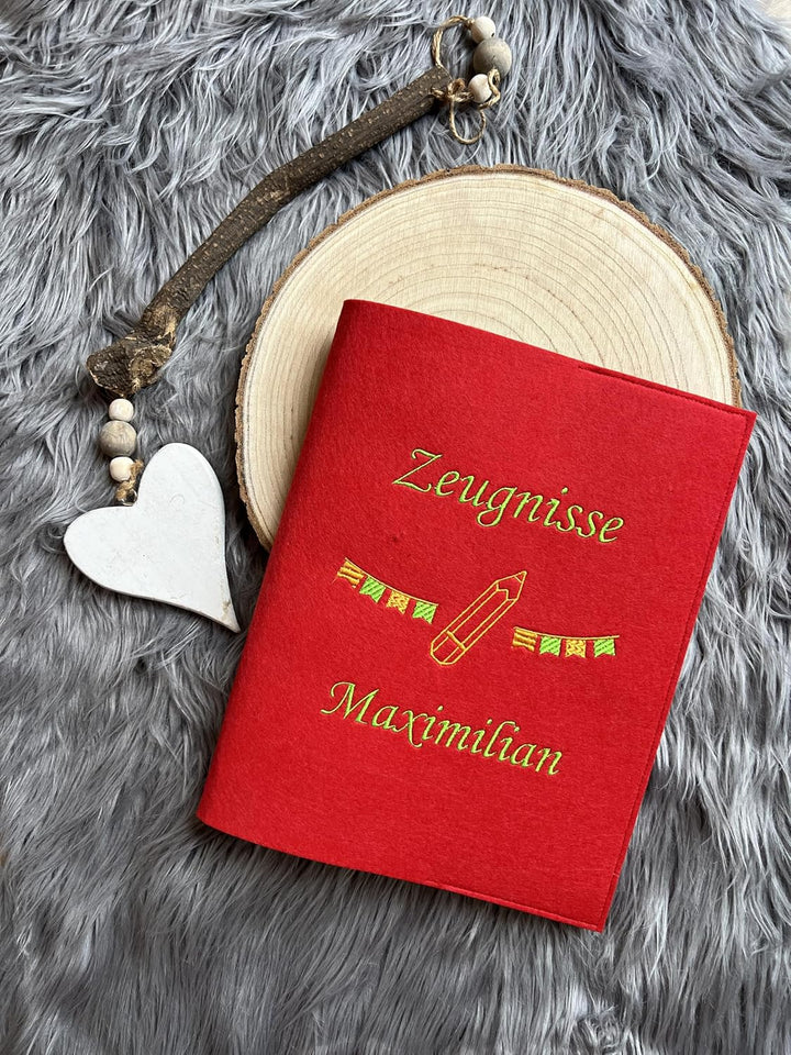 Zeugnismappe A4 aus Filz | personalisiert | hochwertig bestickt | Schulkind | Geschenk | Schulstart