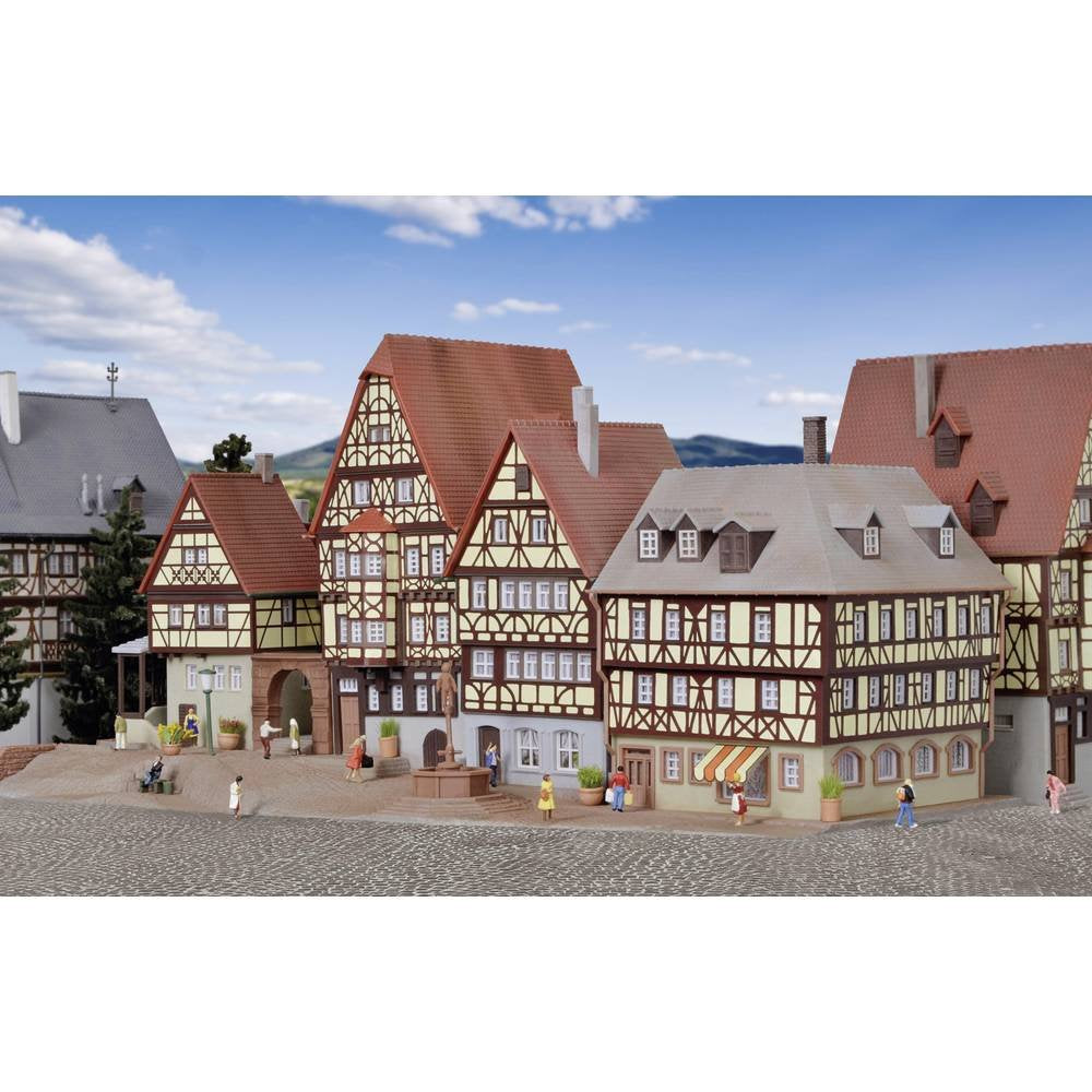 Kibri 37102 - Marktplatz Miltenberg