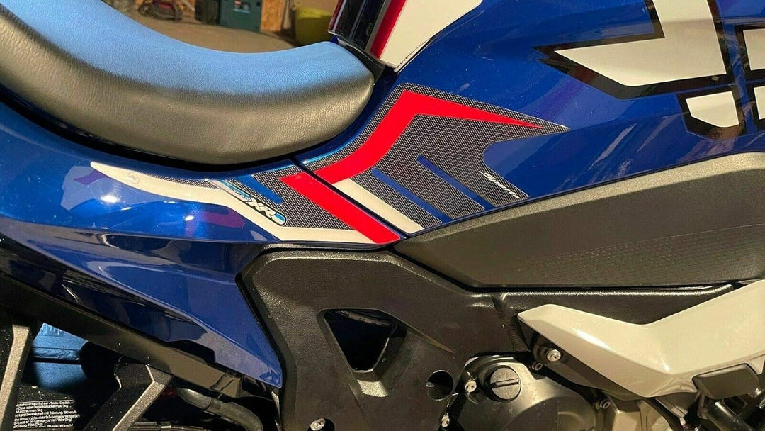 labelbike - 2 3D Gel Harz Aufkleber Seitenschutz und Dekorationen für Motorrad Tank, kompatibel mit
