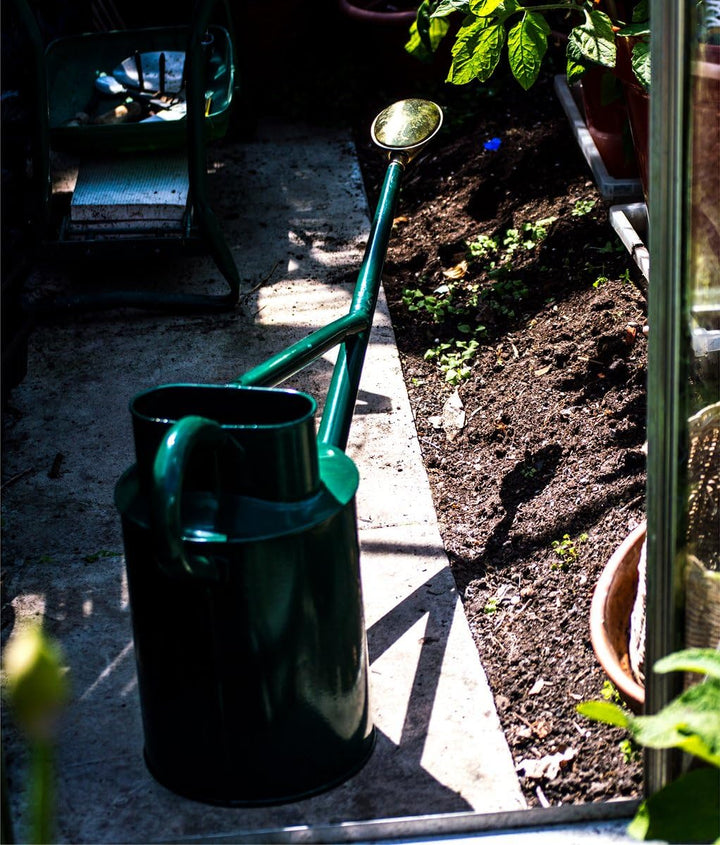 HAWS Giesskanne Modell "Long Reach" 8,8 Liter grün (British Racing Green)