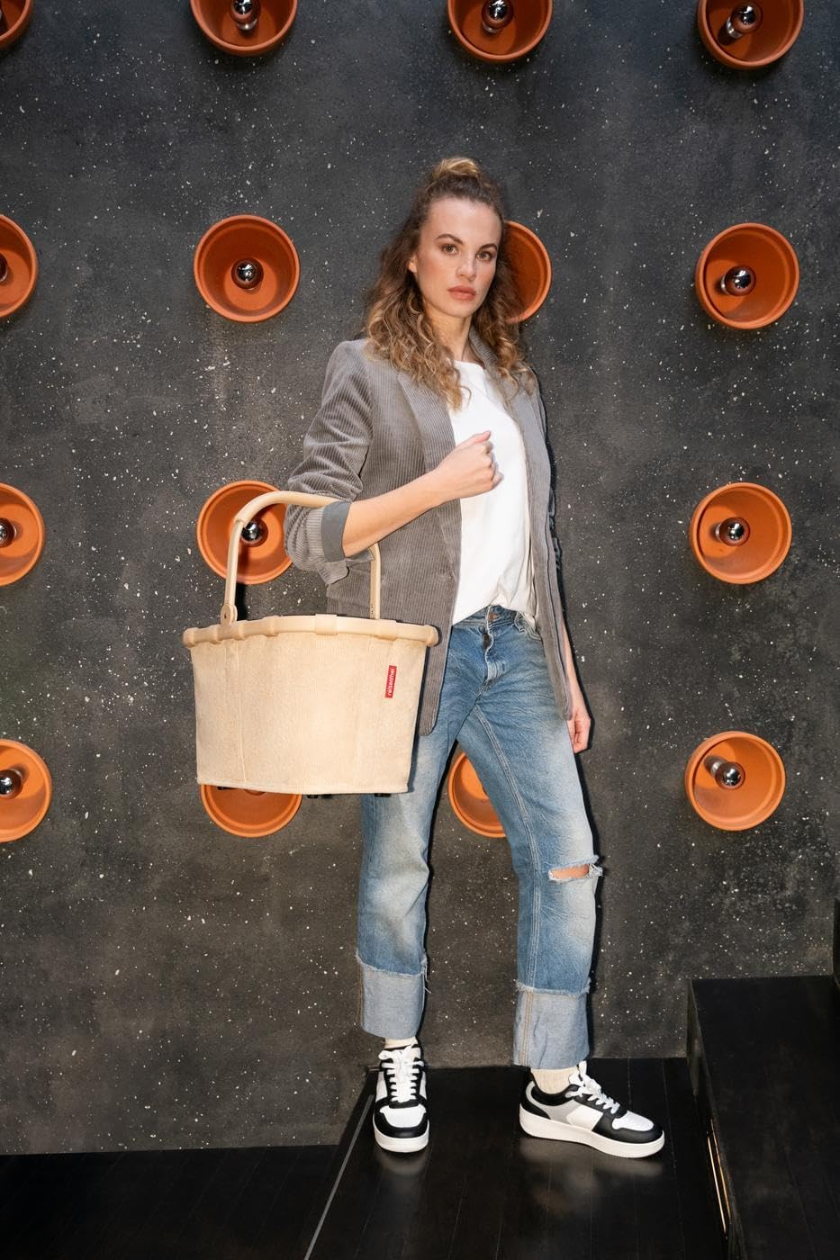 reisenthel carrybag frame cord sand – Stabiler Einkaufskorb mit viel Stauraum und praktischer Innent