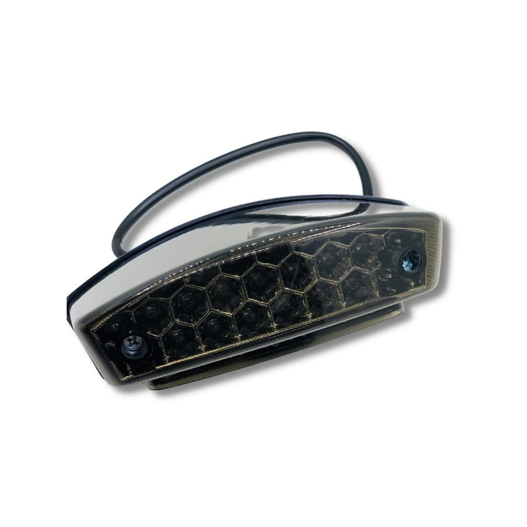 1 STÜCK Rauchlinse Universal Motorrad Bremse Hinten Licht 21 LED Motorrad Nummernschild Rücklicht Fü