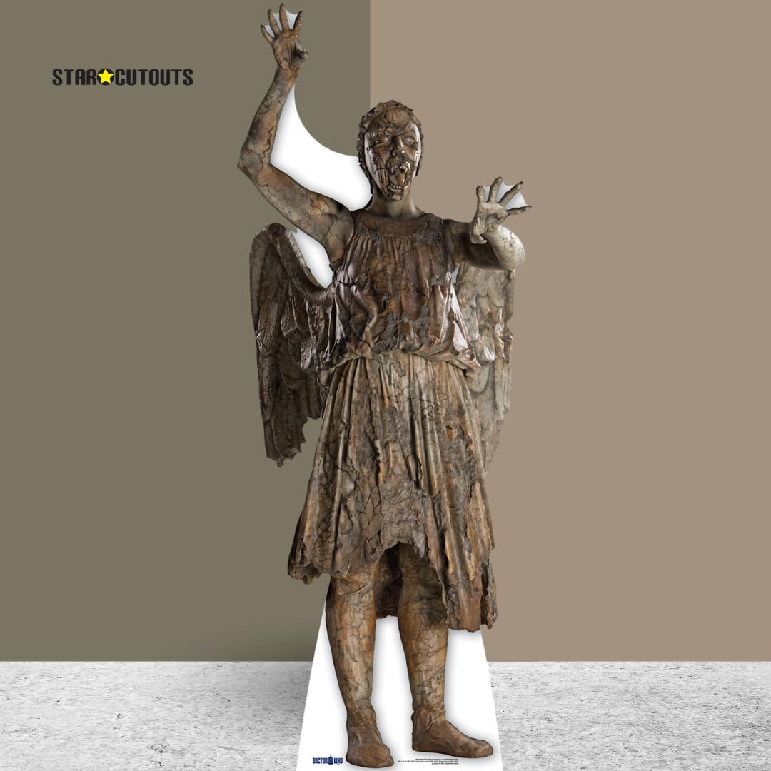 Star Cutouts Pappaufsteller von Weeping Angel Attacking