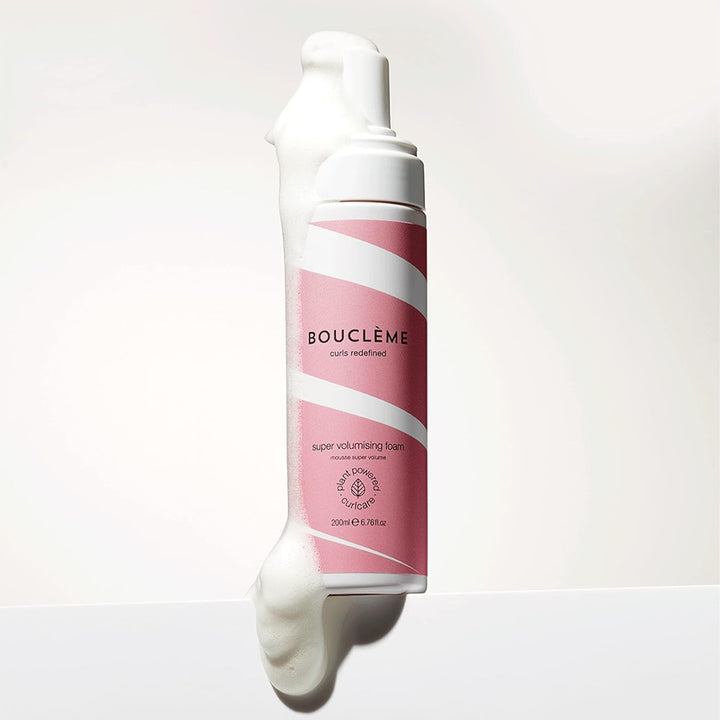 Bouclème - Super Volumizing Foam - Stylingschaum für lockiges Haar - 98% natürlich gewonnene Inhalts