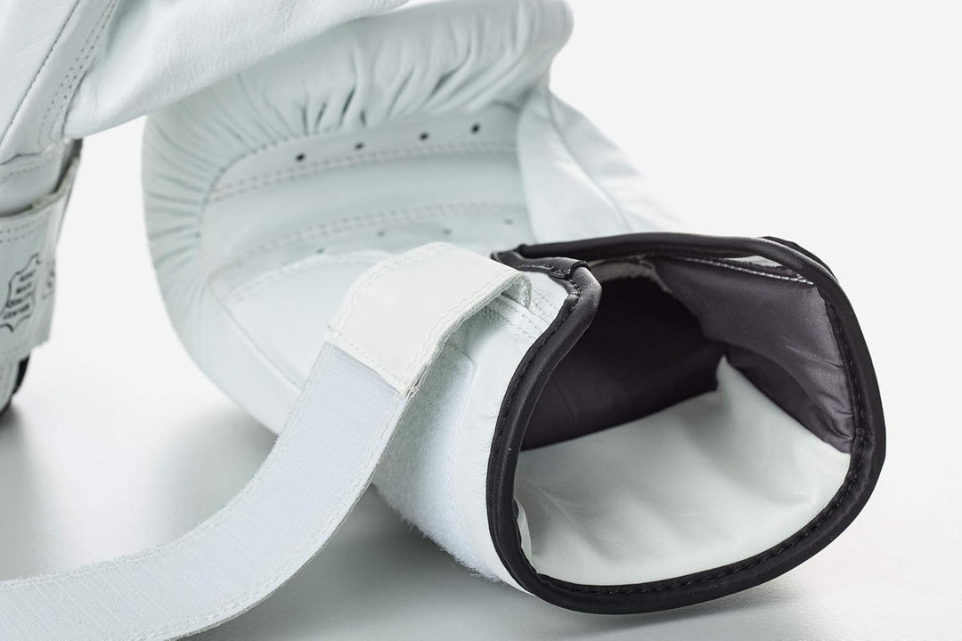 PAFFEN SPORT «PRO» Boxsack-Handschuhe für das Training am Sandsack, Waterbag etc. Weiss S/M, Weiss S