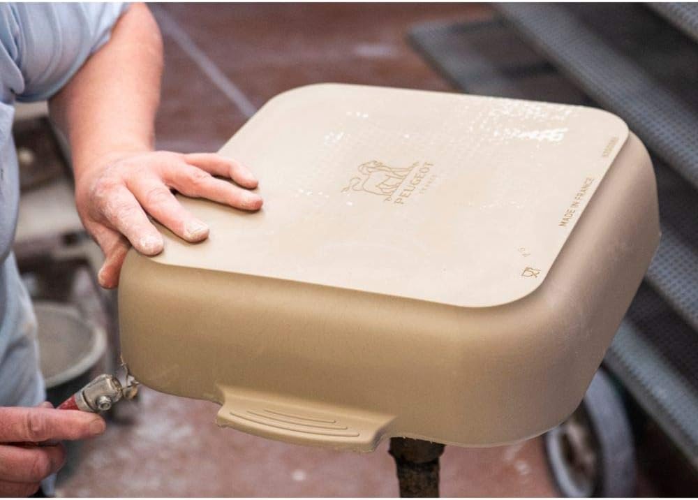 Peugeot Appolia Quadratische Auflaufform mit Griffen, Keramik, Ecru / Weiss, 8,2x36x36 cm, Fassungsv