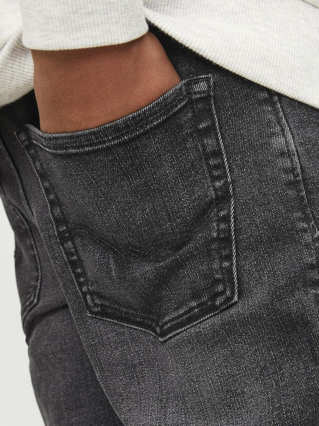 JACK &amp; JONES Boy Slim Fit Jeans JJIGLENN JJIORIGINAL SQ 590 JNR Slim Fit Jeans Junior 146 Black Deni