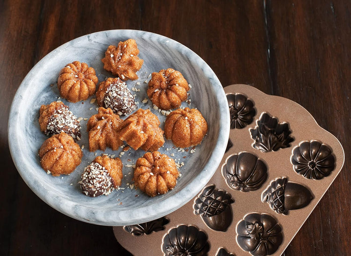 Nordic Ware Autumn Delights Kuchenform