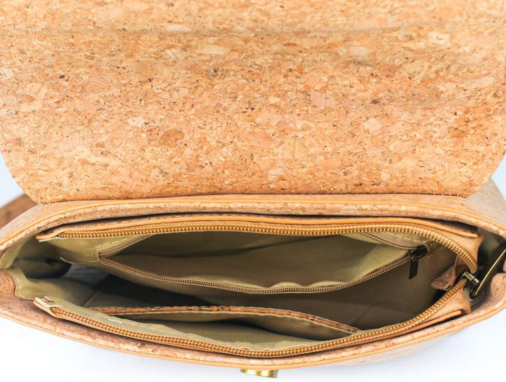 DeCarbonize Crossbody Handtasche aus Kork Veganleder Nachhaltig Damen Umhängetasche, Café Vienna
