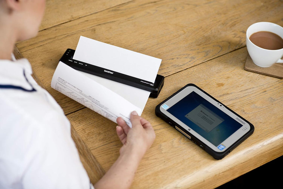 Brother PJ-722 mobiler Thermodirekt Drucker (A4, A5, A6, 203 dpi, USB 2.0), Schwarz