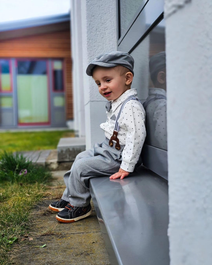 Volunboy Baby Jungen Anzug Set Bekleidung Hemd mit Fliege + Hosenträger Hosen + Barette Strampler An