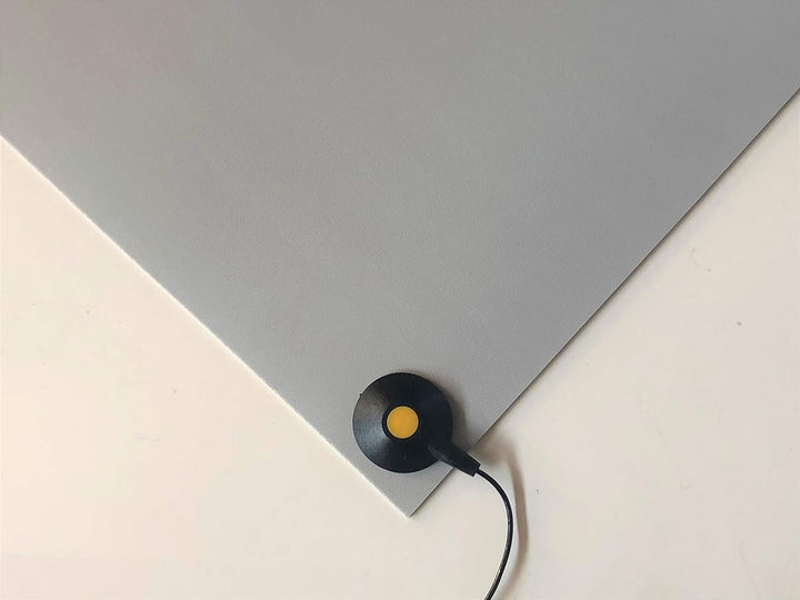 ELEKTRON | ESD-Tischmatte mit 2 x Druckknopf + Erdungskabel | leitfähige Schutzmatte für Arbeitsfläc