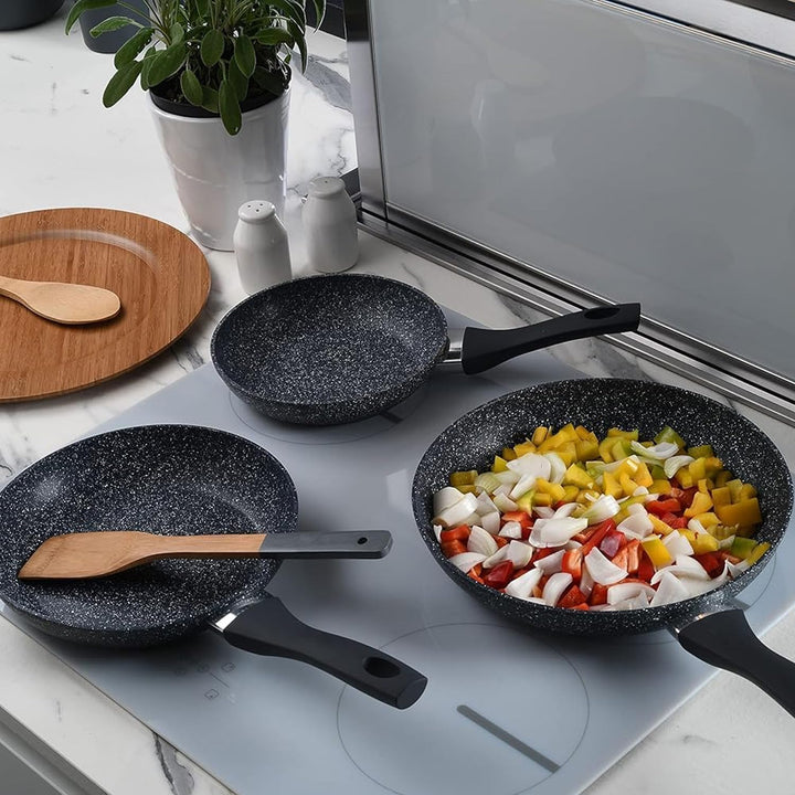 Avilia Set mit Antihaft-Pfannen, 22 und 26 cm, mit Induktionsboden, gesunde Küche auf allen Herdarte