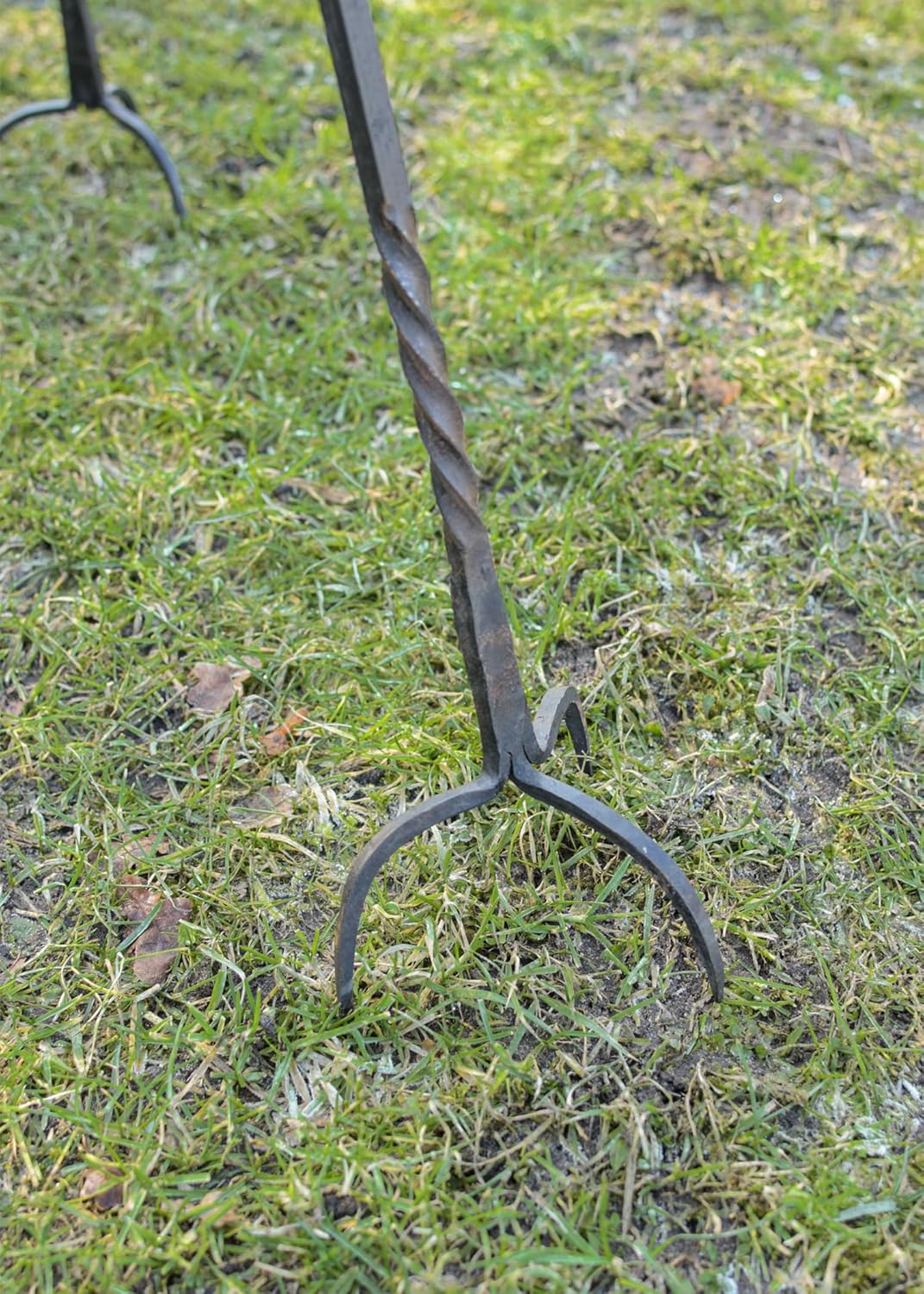 Geschmiedetes Dreibein, ca. 93 cm Mittelalter Kochstelle LARP Hängegrill Lager Feuerstelle