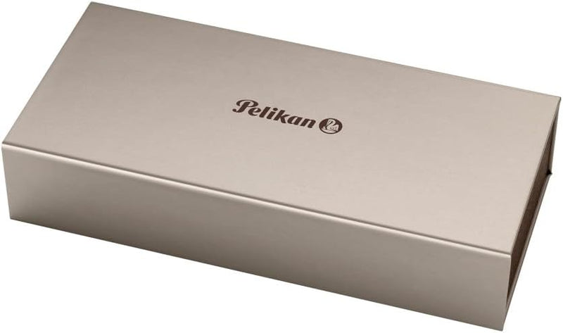 Pelikan Füllhalter Classic 200, Schwarz, Feder M (mittel), hochwertiger Kolbenfüller im Geschenk-Etu