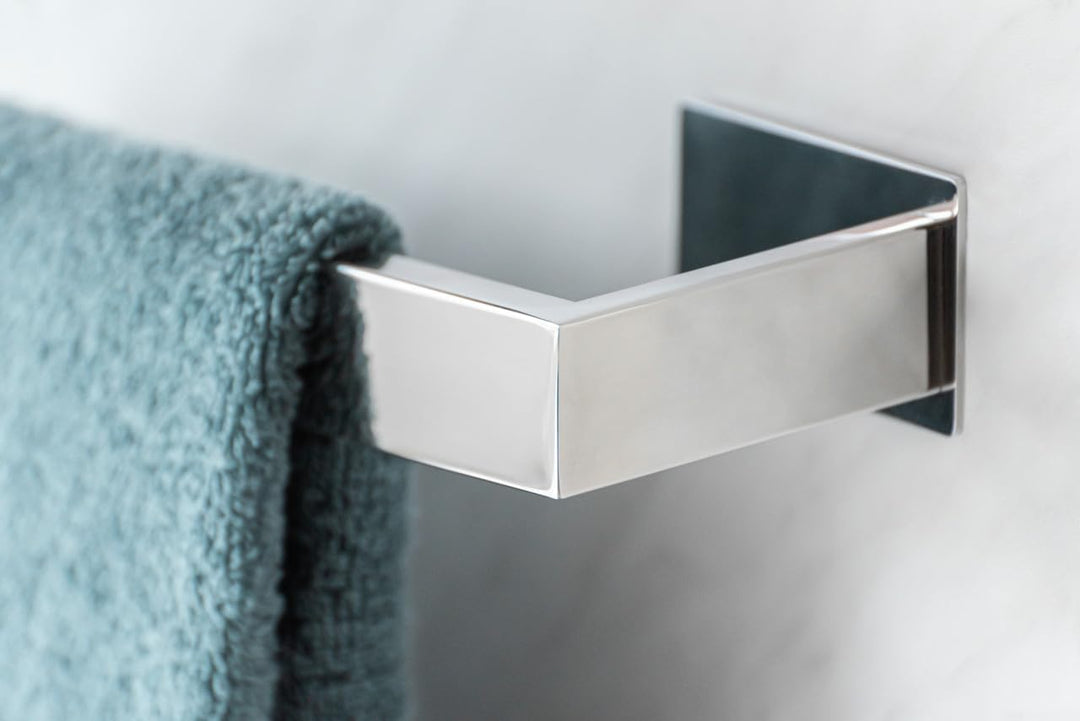 WENKO Turbo-Loc® Badetuchstange UNO Genova Shine 60 cm, Handtuchstange aus Edelstahl für Badetücher