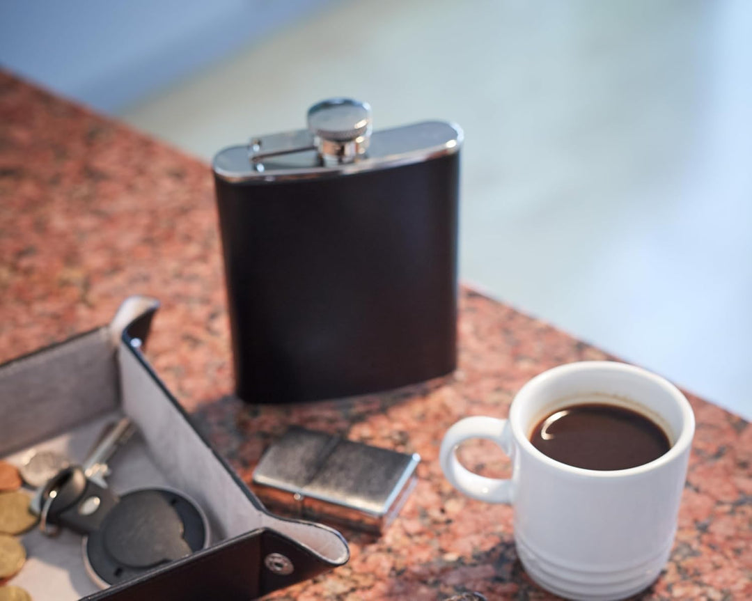 Zippo Flachmann Edelstahl - Leder umhüllt - Silber - 177 ml - Mokka - Ideal für Wandern und Outdoor