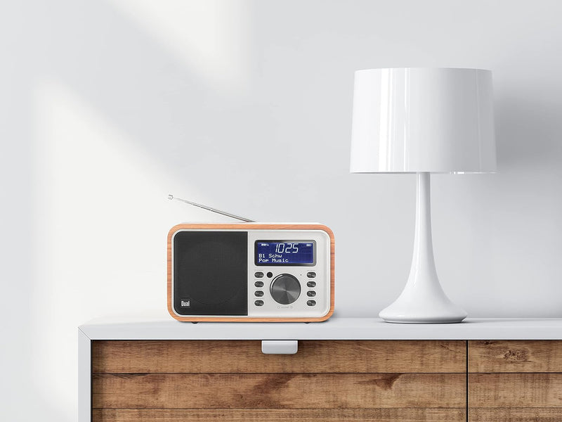 Dual DCR 51 DAB+ / UKW Radio mit Akku und Bluetooth, Braun