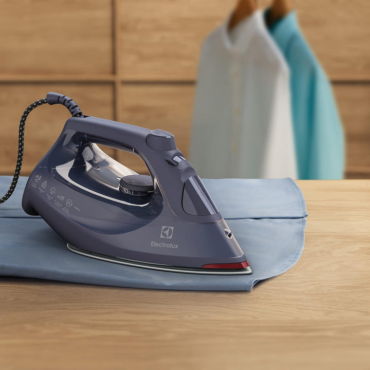 Electrolux Refine Bügeleisen 600 Modell E6SI1-4MN, Dampfbügeleisen mit 3-Positions-automatische Absc