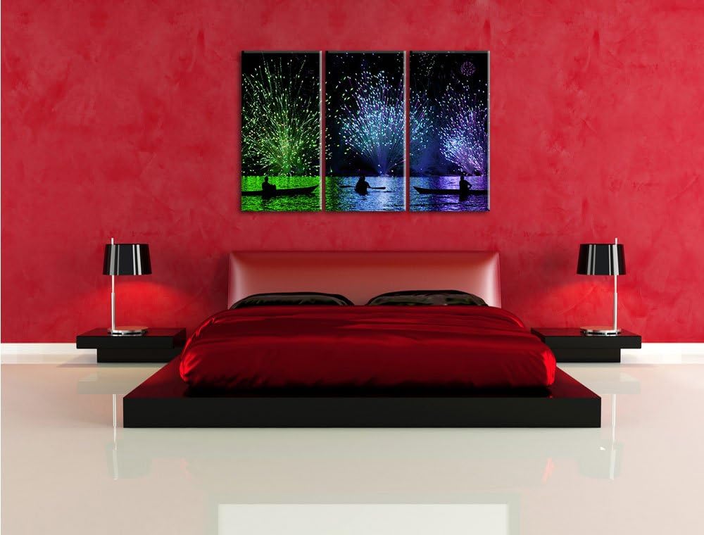 Pixxprint Feuerwerk auf dem Wasser / 3-Teilig/Gesamtmass 120cm Leinwandbild bespannt auf Holzrahmen/