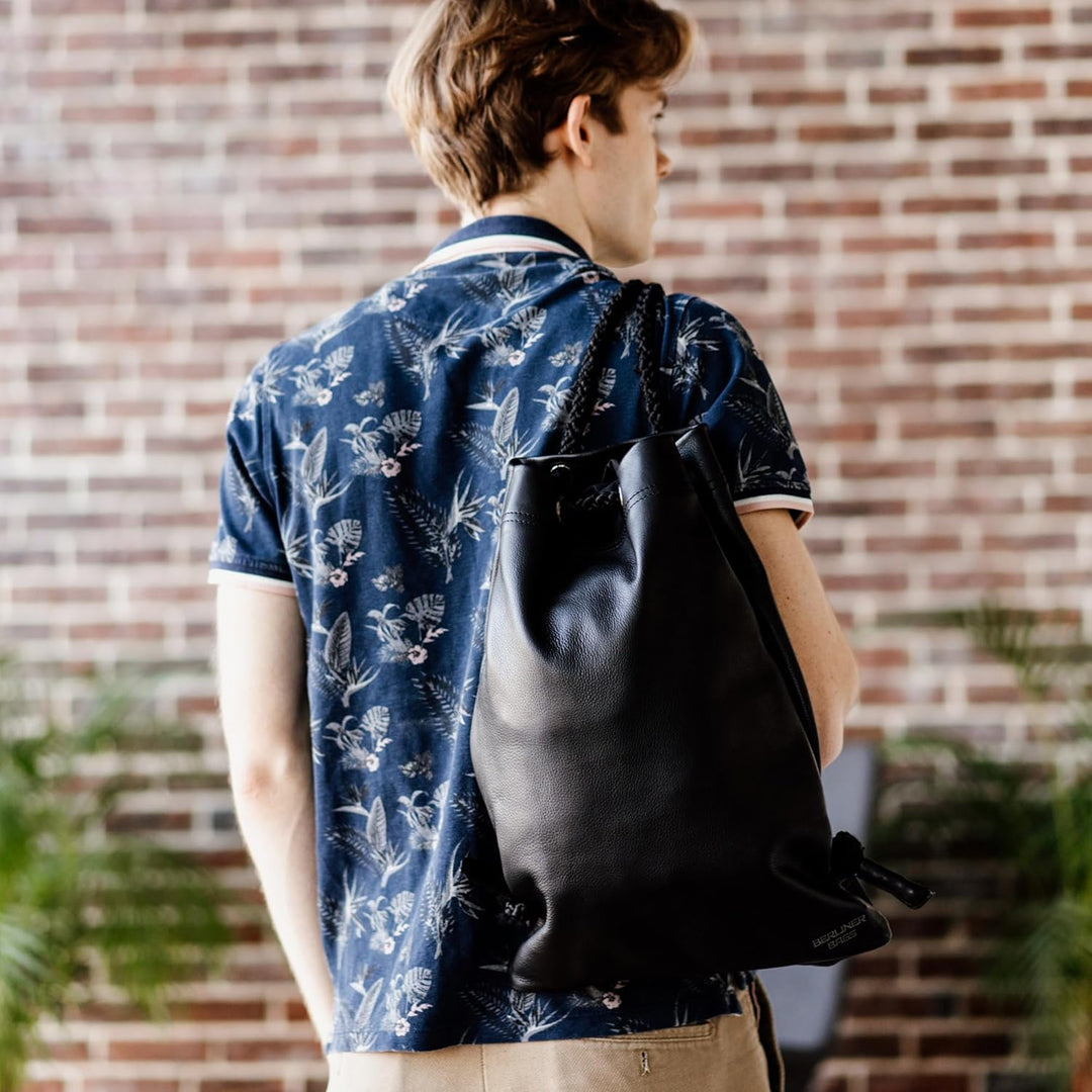 Berliner Bags Premium Turnbeutel Gym Bag aus Leder, Sportrucksack mit Kordelzug für Damen und Herren