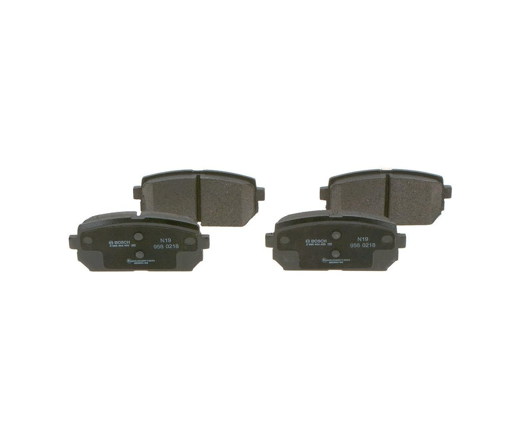 Bosch BP027 Bremsbeläge - Hinterachse - ECE-R90 Zertifizierung - vier Bremsbeläge pro Set