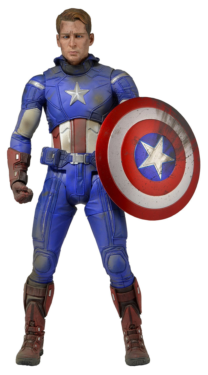 Marvel - Avengers - 1/4 Scale Battle Damaged Captain America Figure - Neca