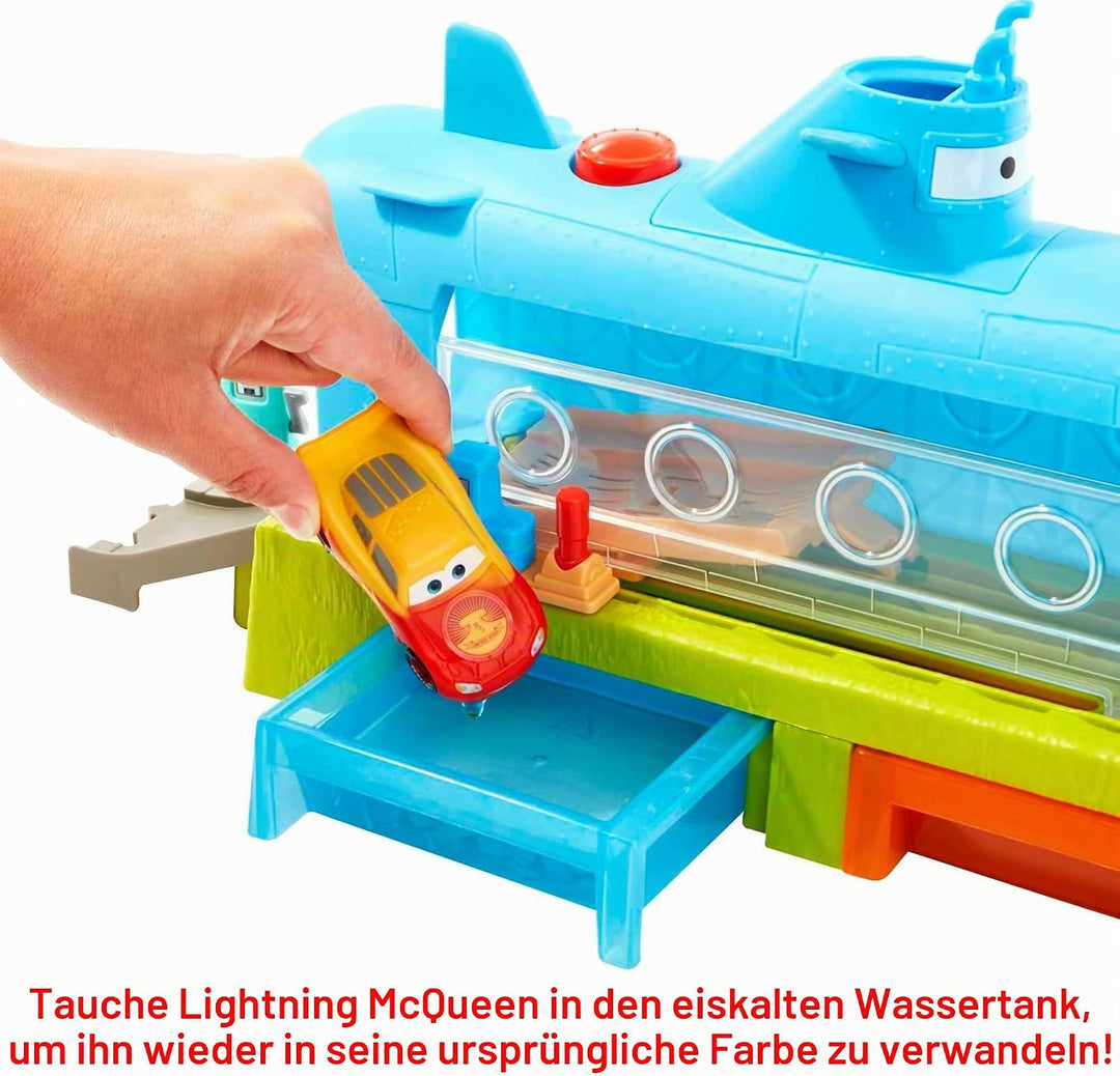 Disney Pixar Cars HGV70 - U-Boot-Autowaschanlagen-Spielset mit Lightning McQueen Spielzeugauto mit F