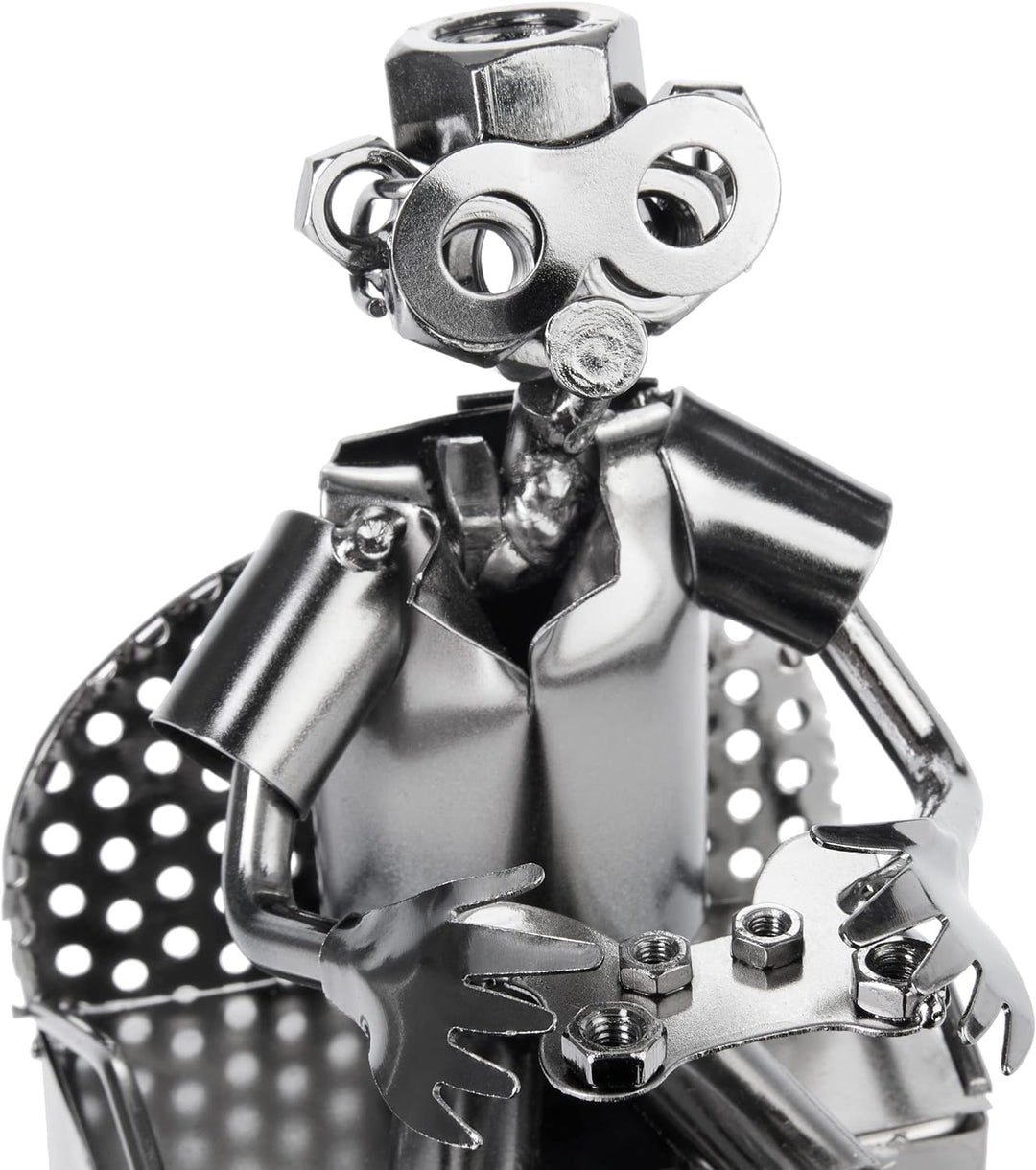 BRUBAKER Schraubenmännchen Gamer mit Controller - Zocker Eisenfigur Metallmännchen - Handarbeit Meta