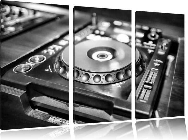 Pixxprint Grün beleuchteter DJ Pult als Leinwandbild/Grösse: 3 Teilig (120x80 cm) cm/Wandbild/Kunstd