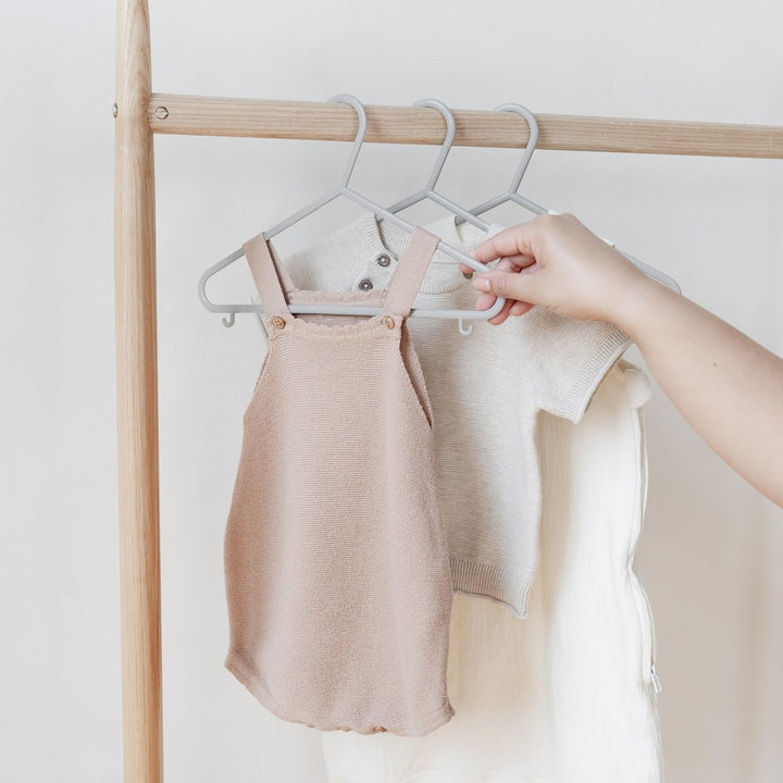 3 Sprouts - Kleiderbügel für Kinder – Baby und Kleinkinderkleidung - Nachhaltige Kleiderbügel aus We
