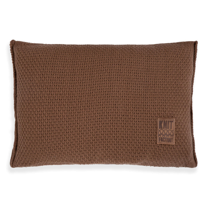 KNIT FACTORY - Jesse Zierkissen - Rechteckige Sofa Kissen - Tobacco - Gestrickter Dekokissen - Couch