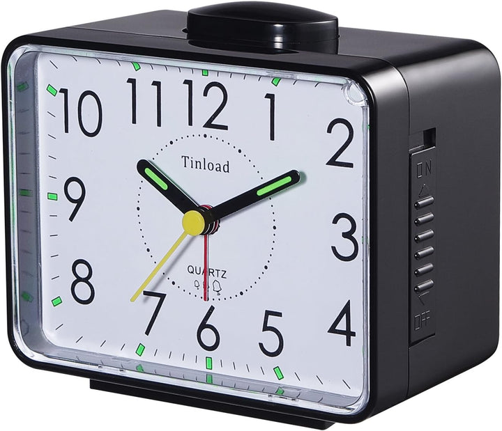 Tinload Analog Seniorenwecker mit Nachtlicht, 4 Zoll grosses Zifferblatt, Tischuhr mit Schlummerfunk
