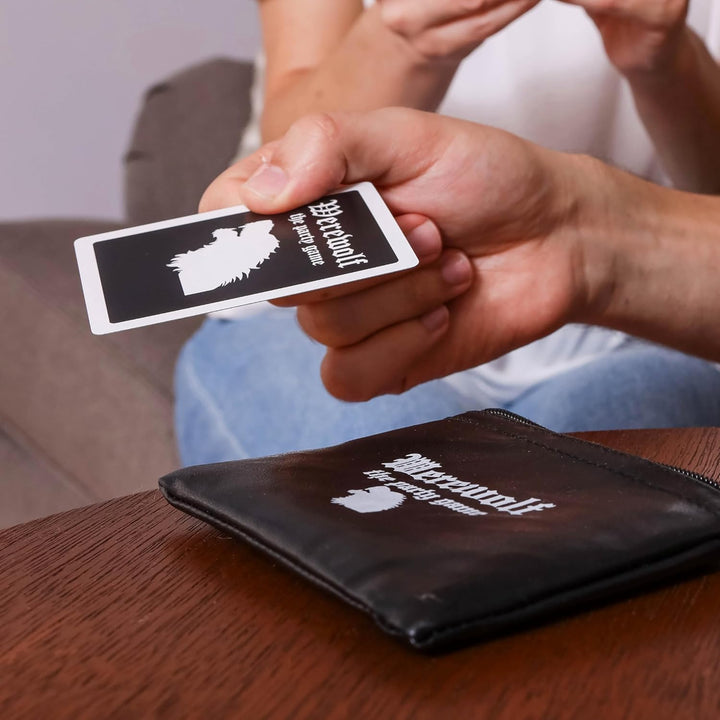 Apostrophe Games Werwolf Das Partyspiel - 42 Rollenkarten, für 7 bis 30 Spieler - Spieleabend, für E